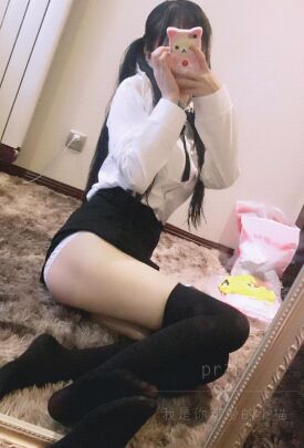 福利姬我是你可爱的小猫 - jk制服 [12P2V-29MB]