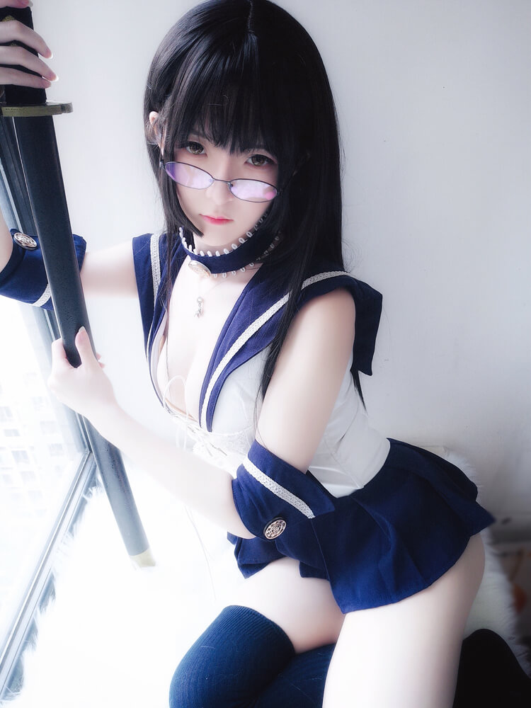 [cosplay]一小央泽COSPLAY作品-武士刀与水手服[20P/78MB]