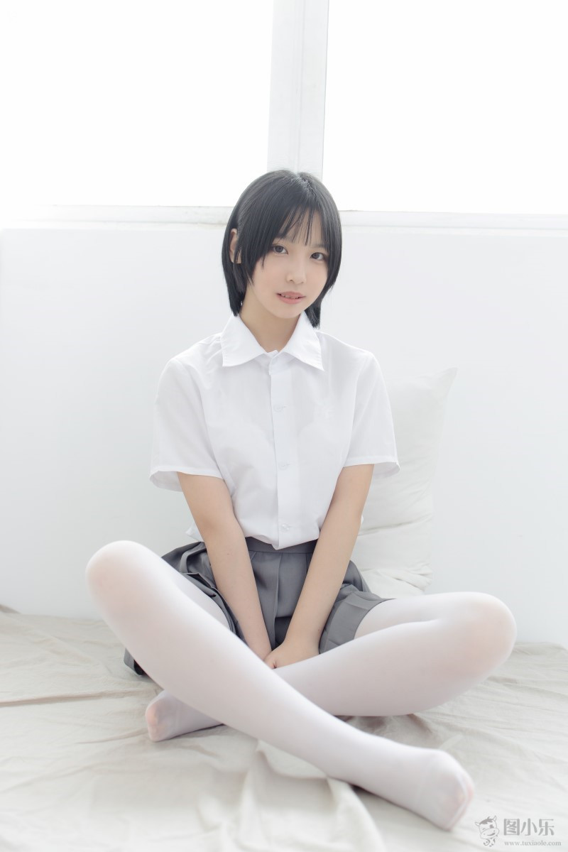 森萝财团 JKFUN 《GG-03》JK制服 希晨 [96P/1V/2.54G]