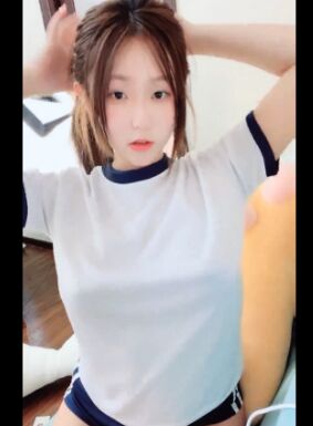 【美女落九川】高颜值20岁活力美少女