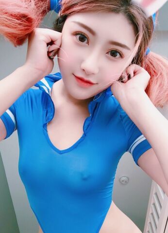 最新网红美少女『MissWarmJ』极品丰臀